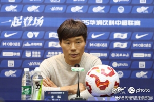 【赛后发布会】南基一:每个球员都很努力 为球迷奉献一场胜利